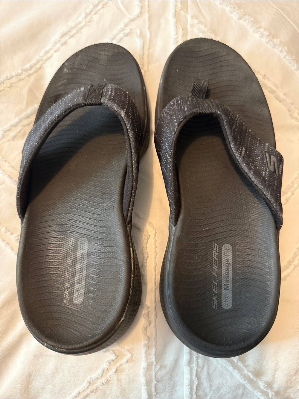 Skechers Women's Massage fit sandals - size 6